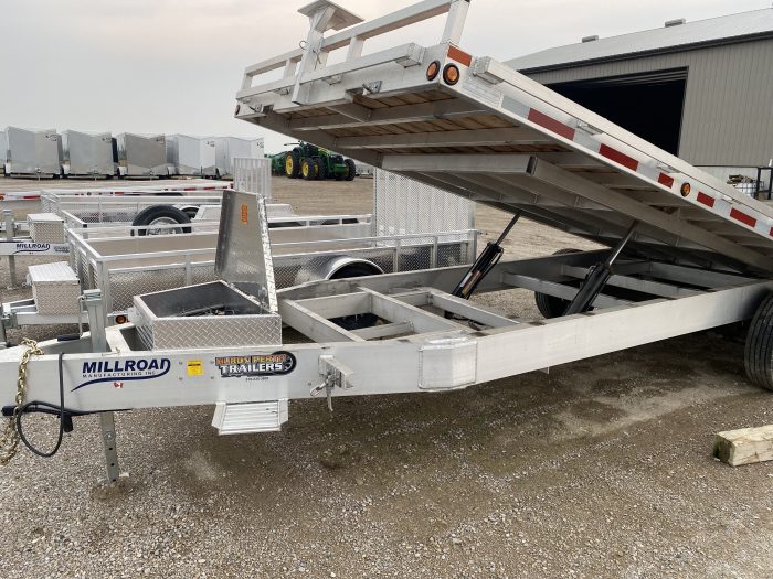 Used - 2024 Milllroad MDO24T-7 CANADIAN MADE - Image 5