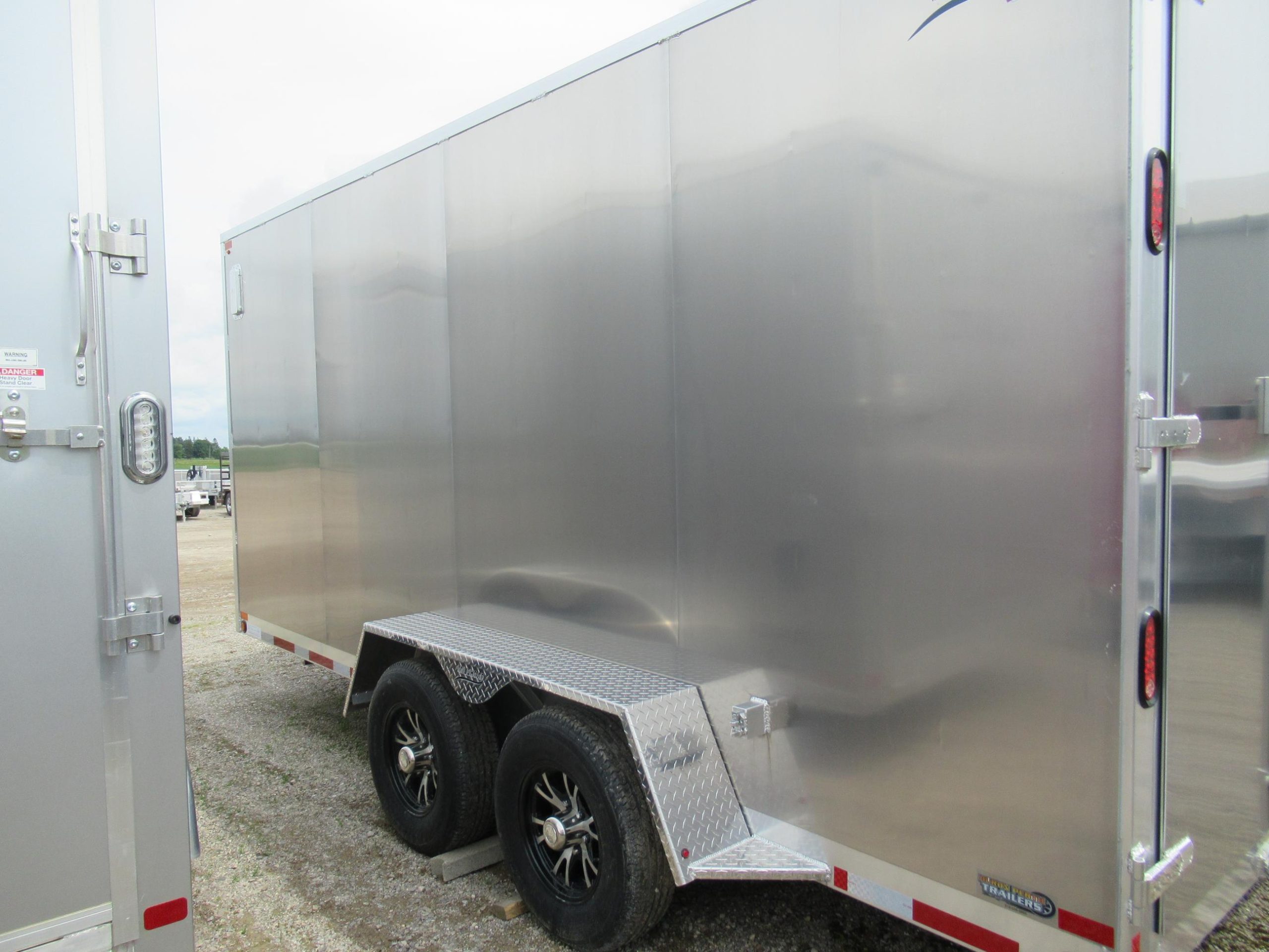 2026 Millroad Enclosed Aluminum Trailer CANADIAN MADE - Image 3